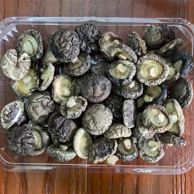 云南香菇现货批发 食用干货香菇80g产地直销干小花菇香菇商用家用图4