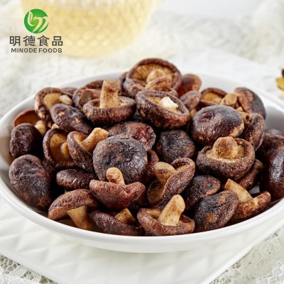 脱水果蔬脆香菇干批发 大中小香菇 即食零食批发厂家散装香菇脆片