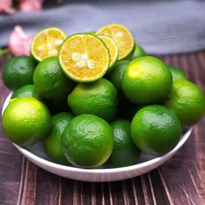 小青桔金桔新鲜青柠檬青柑皮薄多汁应季当季水果包邮整箱5斤金橘图1