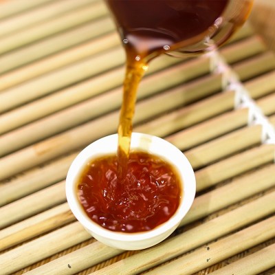 云南普洱茶厂家直销冰岛古树纯料16年离地发酵紧压干仓普 洱熟茶饼图4