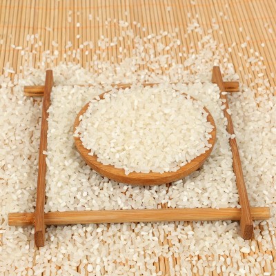 供应批发碎大米 酿酒食用饲料 碎米现货五谷杂粮 大米袋装碎米图3