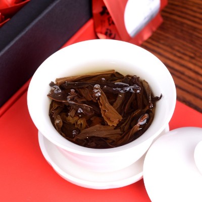 武夷岩茶大红袍茶叶礼盒装 浓香型金骏眉250g泡袋茶礼一件代发图4