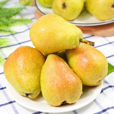 山东太婆梨水果新鲜 整箱当季梨子茄梨青啤酒梨香蕉梨软梨5斤顺丰图3
