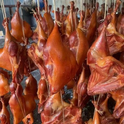 四川烟熏鸭边腿 农家味跑江湖地摊赶集品 口味香醇厂家批发