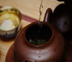「茶文化」从茶叶到茶汤：茶荷如何提升你的品茶体验！