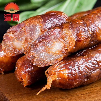 源头厂家直供风干麻辣香肠烟熏香肠重庆四川风味餐饮批发微商腊肠图3