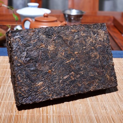 延初茶业 云南普洱 老普洱 陈香砖 茶 250克砖茶 厂家直接发货图2