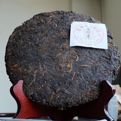 勐海普洱熟茶老班章布朗山古树普洱茶饼云南七子饼茶厂家直 销茶叶图2