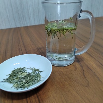 峨眉山七里春高山绿茶花茶竹漂浓香型（250g*2）图3