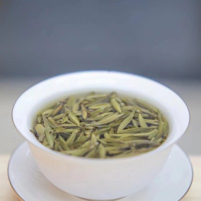 福鼎白茶头采白毫银针嫩芽茶叶高山毫香蜜韵独立罐装50克批发图3