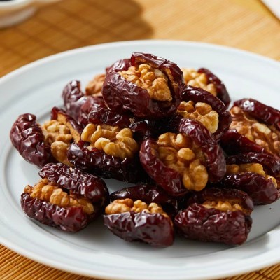 天淳蒸枣夹核桃包装零食厂家生产红枣夹核桃营养坚果150克包装图1