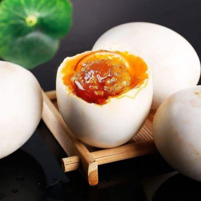 厂家批发咸鸭蛋 亿家爱牌 即食熟咸蛋农家散养鸭蛋 60g 100枚图2
